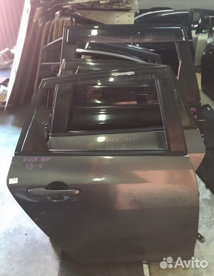 Дверь задняя правая mazda 3 bk