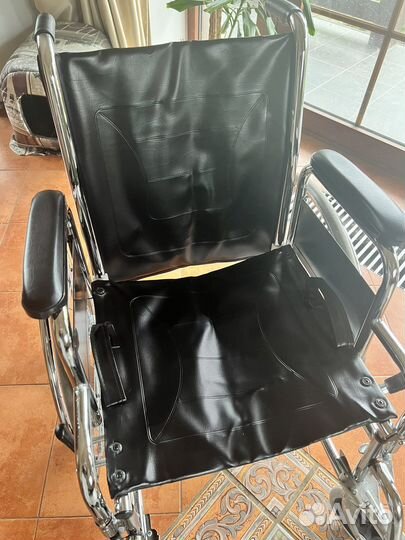 Коляска инвалидная Barry B3