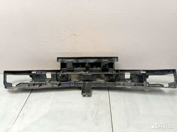 Кронштейн радиатора