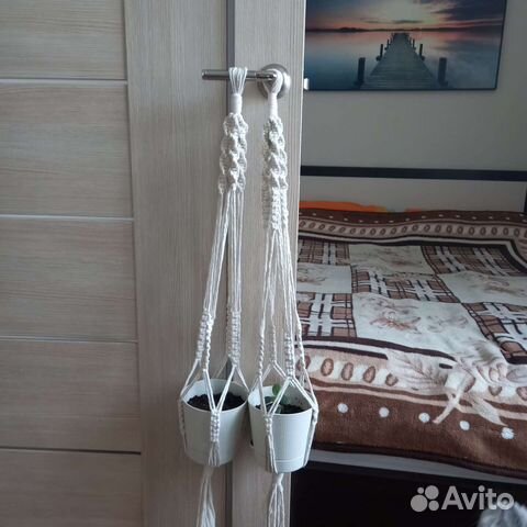 Кашпо для цветов подвесное