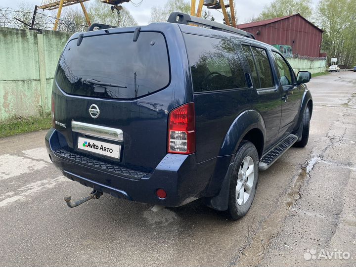 Nissan Pathfinder 2.5 AT, 2011, 280 000 км