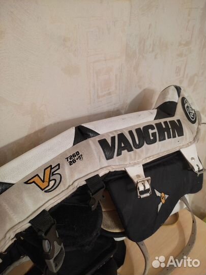 Вратарские щитки хоккейные детские Vaughn 26+1