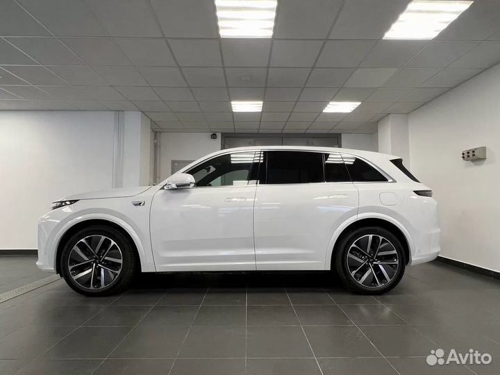 LiXiang L7 1.5 AT, 2023