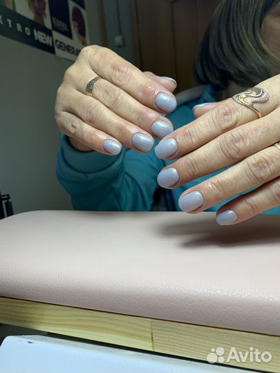 Модель на маникюр