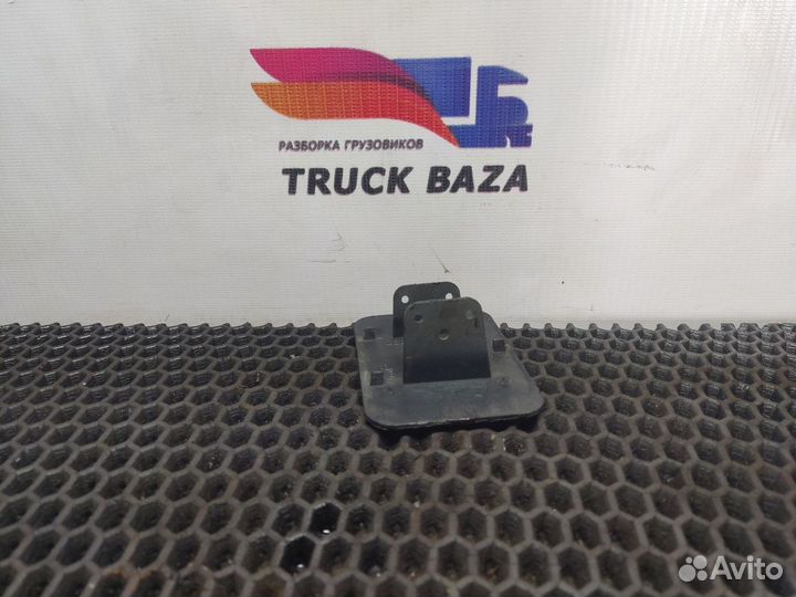 Заглушка бампера Man TGA