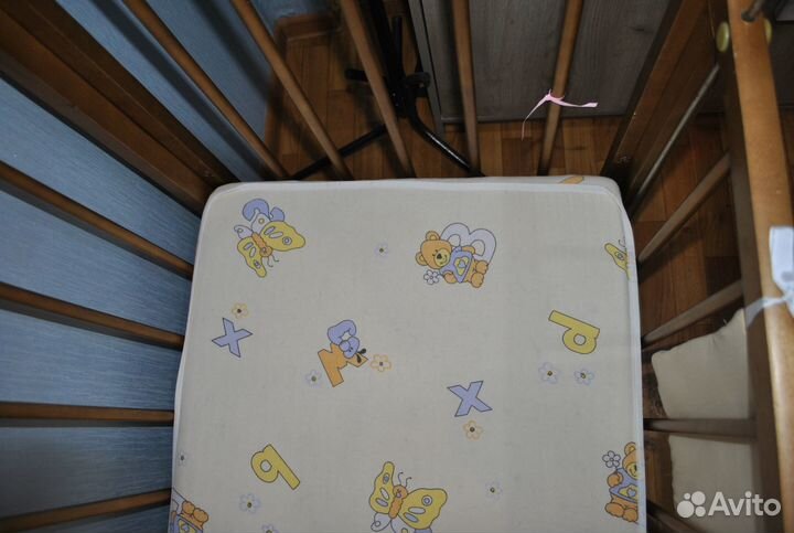 Детская кроватка