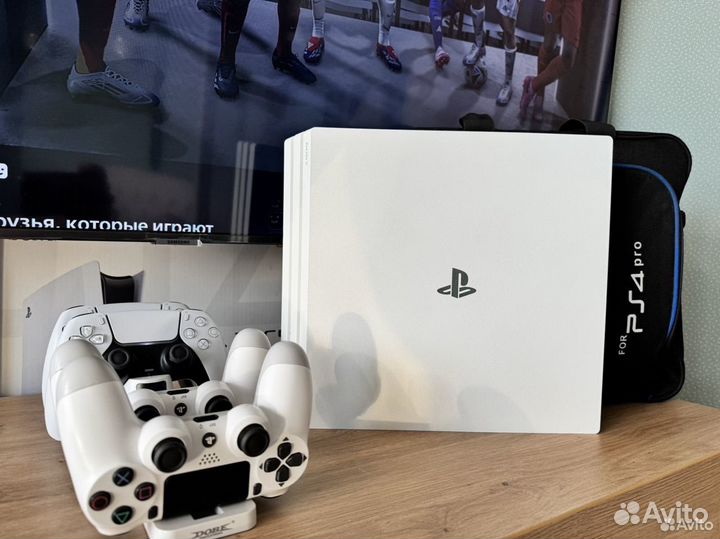 Sony Playstation PS4 Pro 3 ревизия (белая)