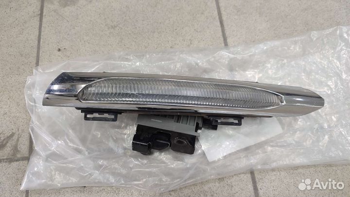 Дхо правый mercedes w212 в сборе