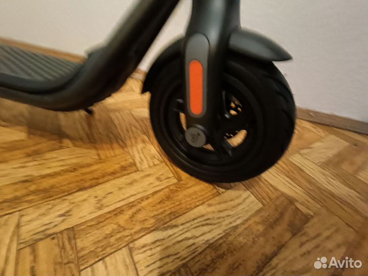 Электросамокат Ninebot KickScooter F2 Plus