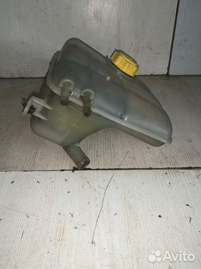 Бачок расширительный Ford Focus 1 седан 1 2001