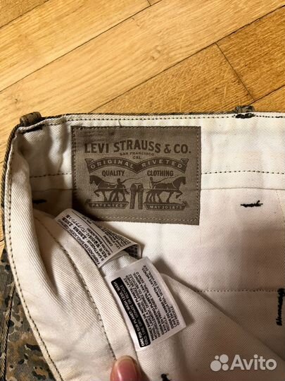 Штаны карго Levis