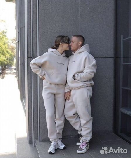 Спортивный костюм