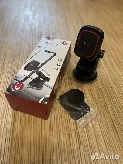 Магнитный держатель для телефона автомобильный