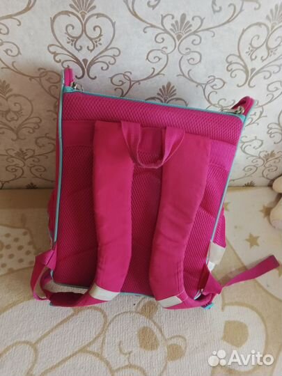 Школьный рюкзак