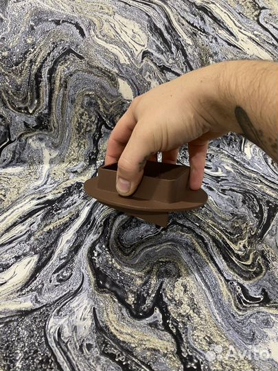 Хаб grabhold Tetragon