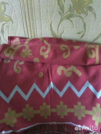 Шарфы, платки и палантины