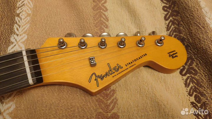Реплика Fender Stratocaster Sonic blue