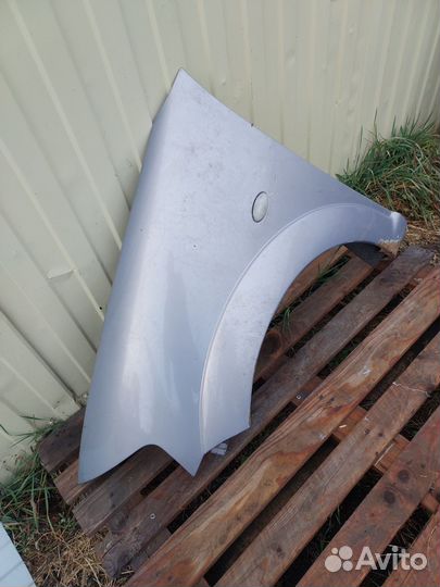 Крыло переднее левое citroen c3