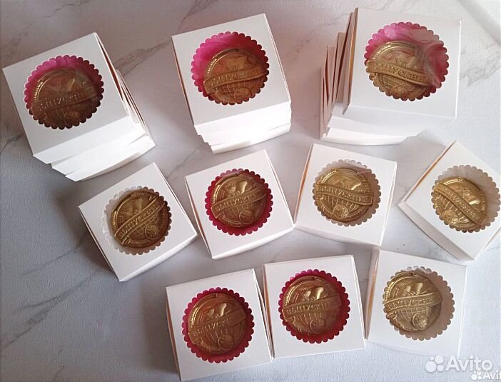 Шоколад на выпускной,шоколадные наборы выпускникам