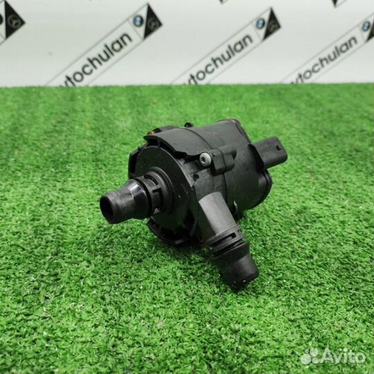 Насос охлаждающей жидкости Bmw 5-Series G30 2017