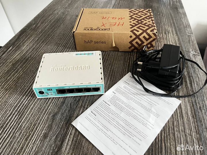 Новый Wi-Fi роутер Mikrotik hAP ac lite