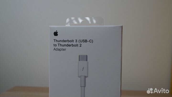 Адаптер Thunderbolt 3 (USB-C) to Thunderbolt 2