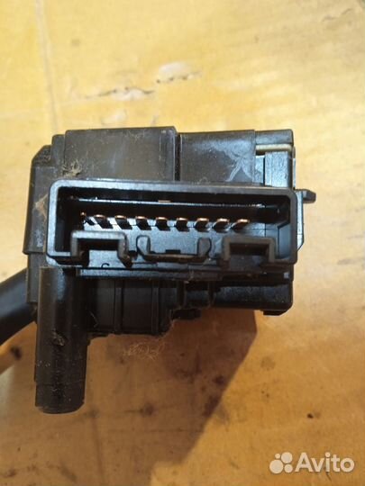 Переключатель подрулевой Suzuki SX4