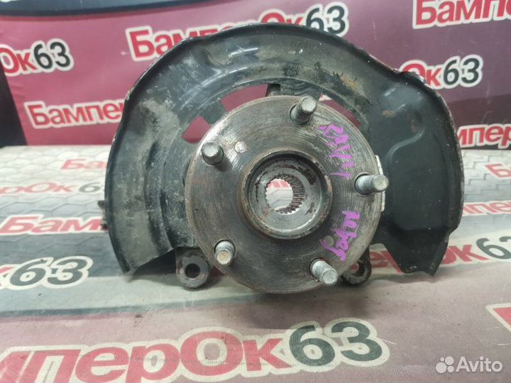 Кулак поворотный Toyota RAV4 2013 перед. лев. (б/у