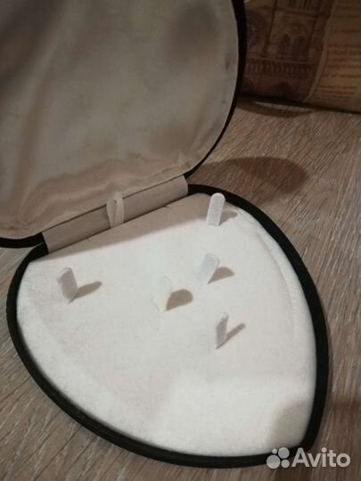 Шкатулка для украшений