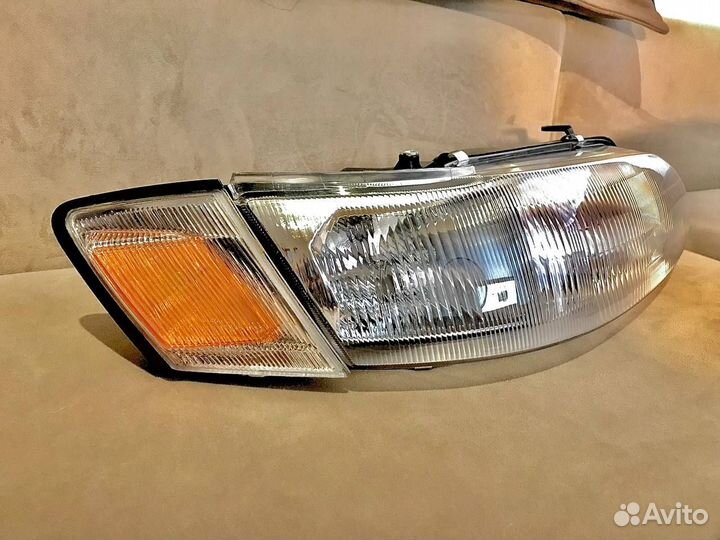 Фары / Повторители (Новые) Комплект Mark 2 jzx90