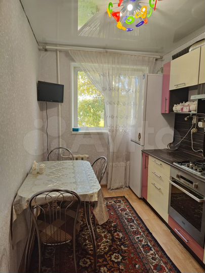 3-к. квартира, 58 м², 5/9 эт.