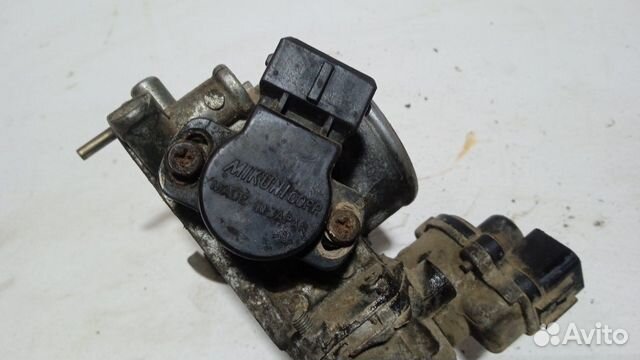 Датчик положения Mitsubishi Carisma