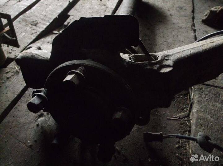 Ступица передняя левая ауди а4 audi quattro