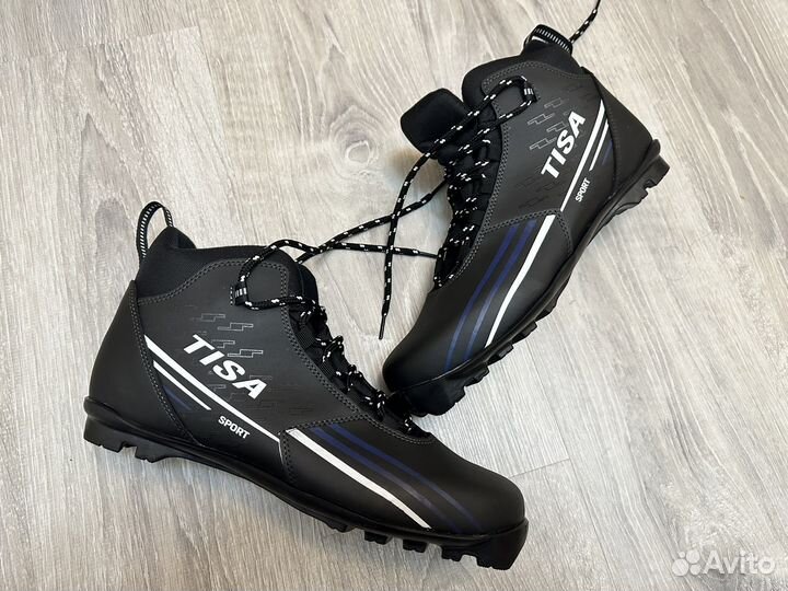 Лыжные ботинки Tisa новые 39, 45 размера