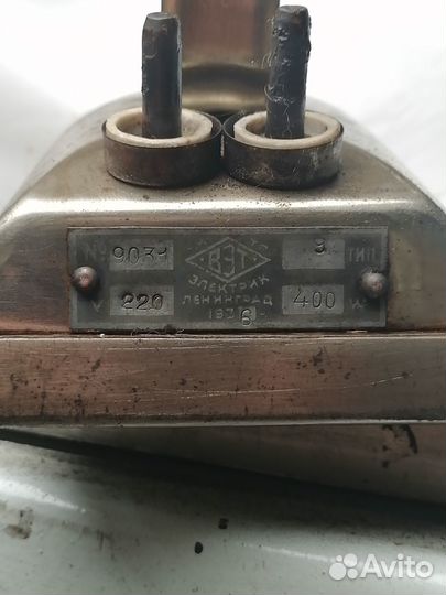 Утюг старинный электрический