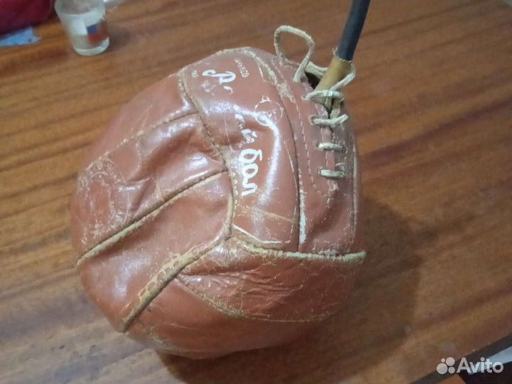 Волейбольный мяч советский