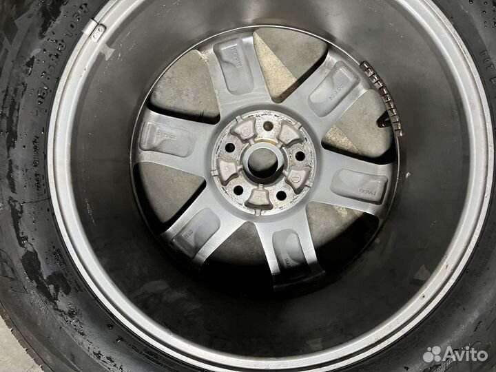 R18 Bridgestone Dueler H/P Sport 235/65, PCD 5x114.3 DIA 66.1