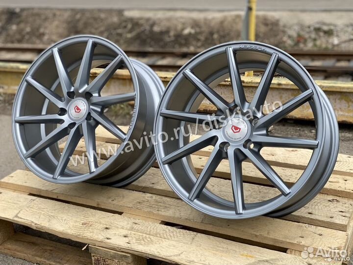 Комплект Vossen CVT R17 5-112 графит