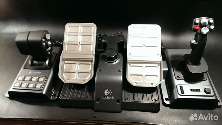 Джойстик Logitech Flight System G940