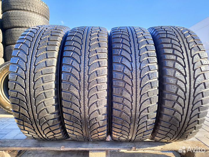 GT Radial Champiro IcePro SUV 225/65 R17 102T