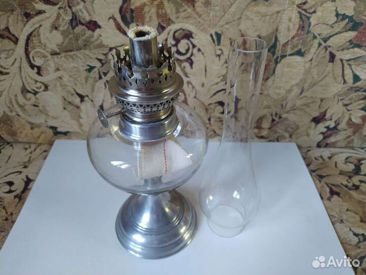 Керосиновая лампа