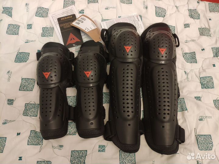 Наколенники Dainese, Налокотники Dainese. Комплект