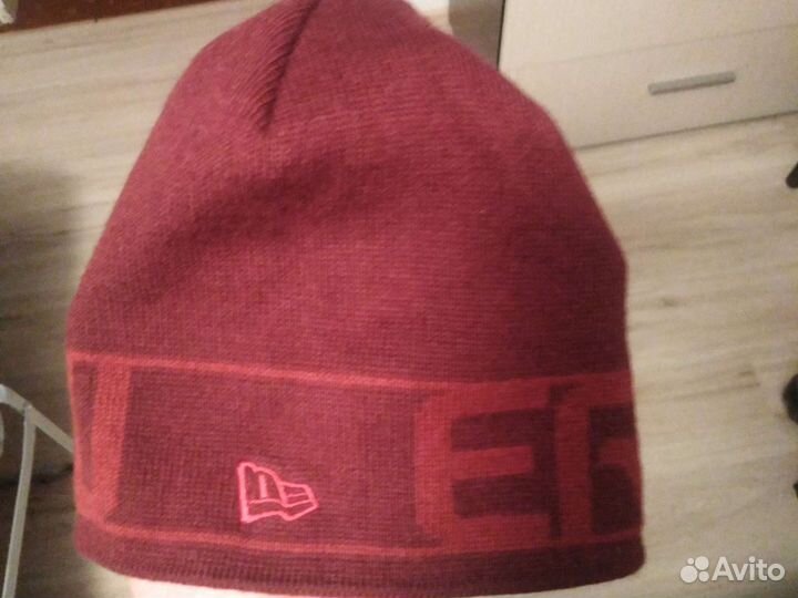 Шапка новая