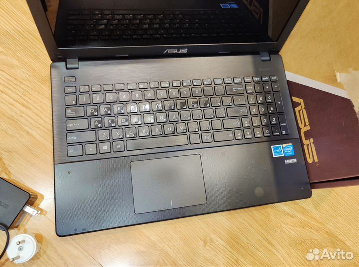 Ноутбук Asus X551M