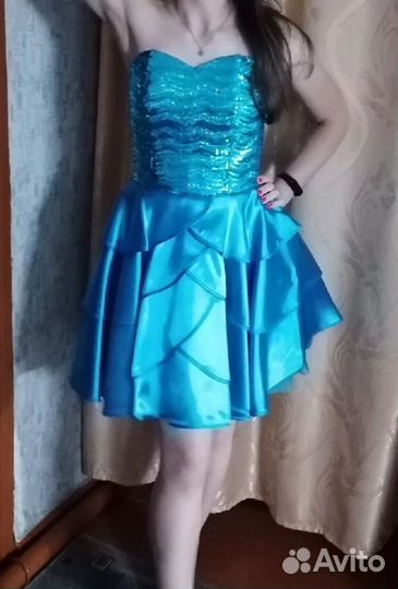 Вечернее платье