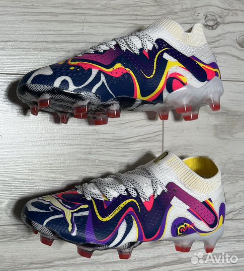 Футбольные бутсы puma future