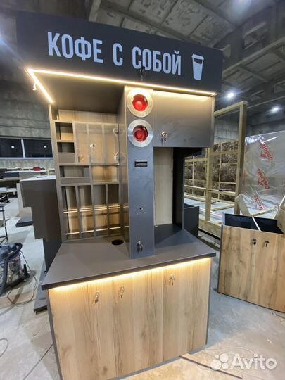 Кофейня Бизнес Автоматическая выдача стаканов