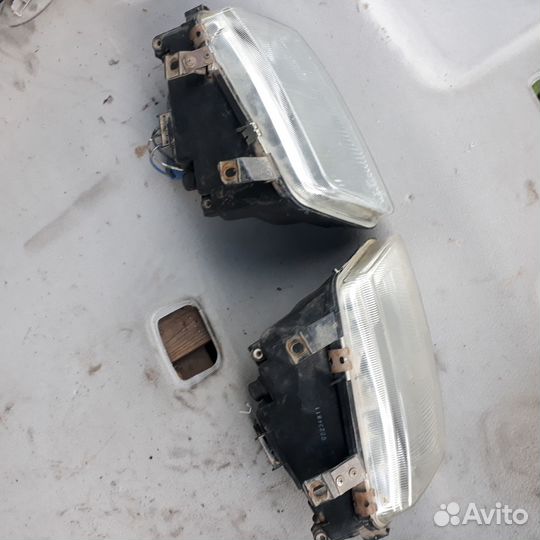 Фары передние Ауди А4Б5 Фольксваген Пассат Б5
