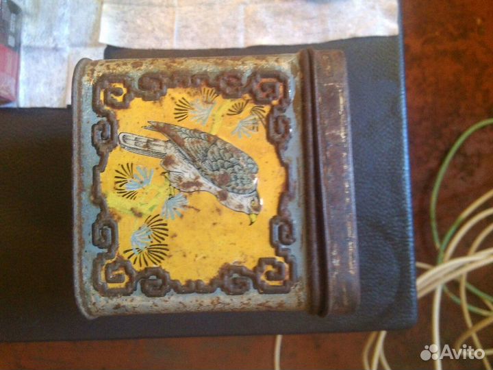 Банка старинная