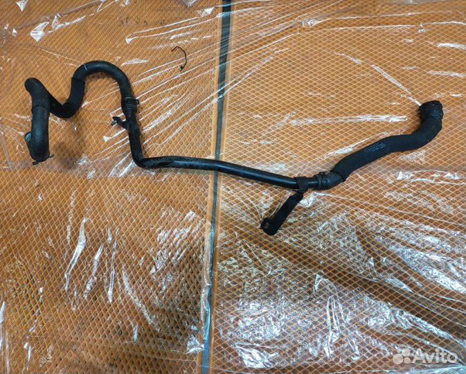 Трубка с/охлаждения Audi A6 C6 4F AUK 2007